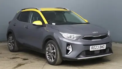Used Kia Stonic 101 HP (74 kW) 2023 Grey SUV