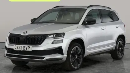 Gebraucht Skoda Karoq SportLine 150 PS (110 kW) 2024 SUV