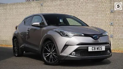 Used Toyota C-HR 122 HP (89 kW) 2019 SUV