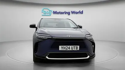 Used Toyota bZ4X 160 kW (218 HP) 2024 Blue SUV