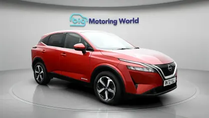Used Nissan Qashqai N-Connecta 190 HP (139 kW) 2023 Red SUV