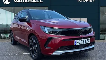Used Vauxhall Grandland X Ultimate 131 HP (96 kW) 2023 Red SUV