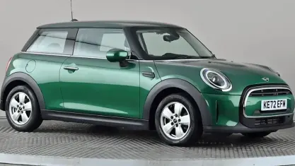 Used Mini Cooper Classic 136 HP (100 kW) 2023 Green Hatchback