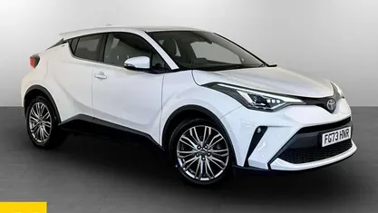 Used Toyota C-HR 122 HP (89 kW) 2023 White SUV