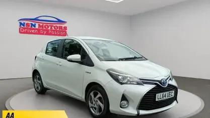 Used Toyota Yaris 101 HP (74 kW) 2016 Hatchback