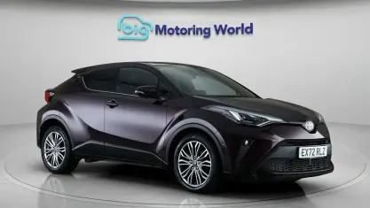 Używany Toyota C-HR 122 KM (89 kW) 2022 Purpurowy SUV
