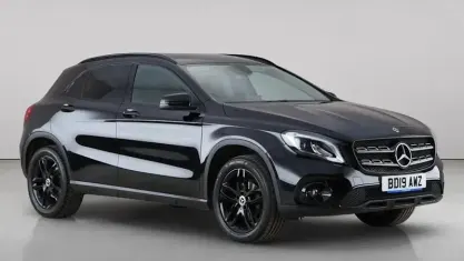 Used Mercedes GLA180 Urban 122 HP (89 kW) 2019 Black SUV
