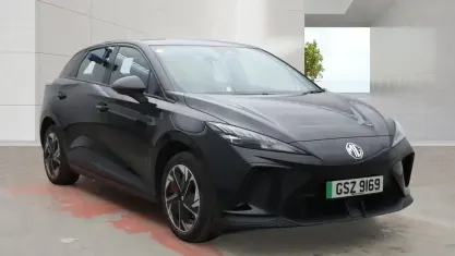 Used MG MG4 EV SE 125 kW (170 HP) 2023 Black Hatchback