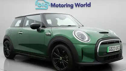 Used Mini Cooper Level 2 135 kW (184 HP) 2023 Green Hatchback
