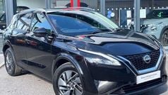Black Used 2022 Nissan Qashqai Acenta Premium SUV | £17,750 (Fair price)