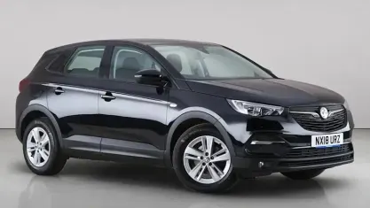 Used Vauxhall Grandland X S 131 HP (96 kW) 2018 Black SUV