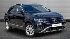 Black Used 2022 VW T-Roc Style SUV | £23,550 (Fair price)
