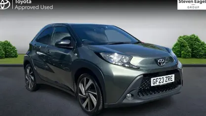 Used Toyota Aygo X 72 HP (52 kW) 2023 Green SUV