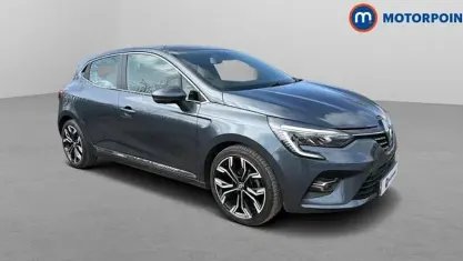 Used Renault Clio V SE 90 HP (66 kW) 2022 Hatchback