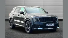 Black New 2025 Kia Sorento 4 SUV | £49,150 (Fair price)