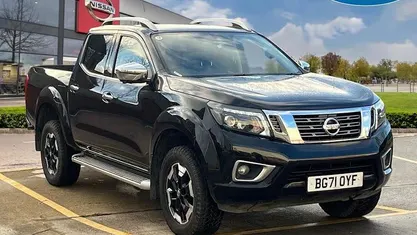 Used Nissan Navara Tekna 190 HP (139 kW) 2021 Black Pickup
