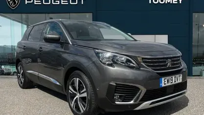 Used Peugeot 5008 Allure 131 HP (96 kW) 2019 Grey SUV
