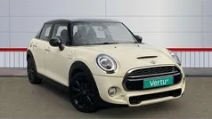 White Used 2019 Mini Cooper S Classic Hatchback | £11,251 (Good price)