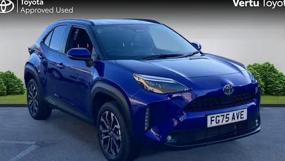 Used 2025 Toyota Yaris Hybrid Design Estate | £26,868 (Fair price)