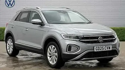 Used VW T-Roc Style 150 HP (110 kW) 2025 Silver SUV