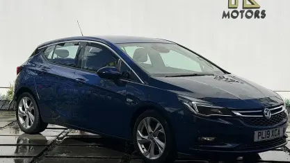 Used Vauxhall Astra SRi 150 HP (110 kW) 2019 Blue Hatchback