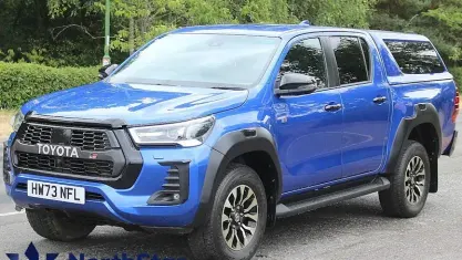 Used Toyota HiLux Sport 204 HP (150 kW) 2024 Blue Pickup