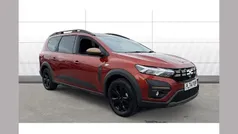 Used 2025 Dacia Jogger Extreme MPV | £22,075 (Fair price)