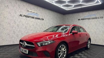 Used Mercedes A180 Executive 116 HP (85 kW) 2018 Red Hatchback