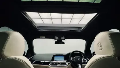 Używany BMW X5 M Sport 265 KM (194 kW) 2019 Czarny SUV