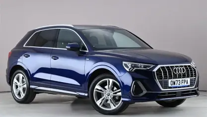 Begagnad Audi Q3 S-Line 150 HK (110 kW) 2023 Blå SUV
