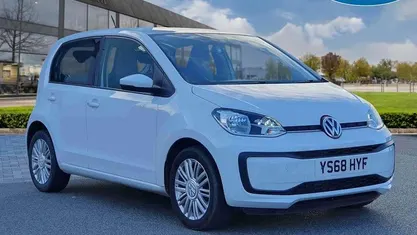 Used VW up! move up! 60 HP (44 kW) 2018 White Hatchback