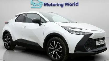 Second-hand Toyota C-HR Design 223 CP (164 kW) 2026 SUV
