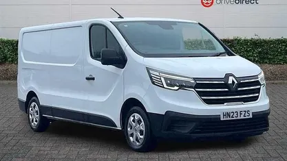 Used 2022 Renault Trafic Business MPV | £15,198 (Fair price)