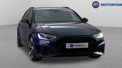 Usado Audi A4 Black Edition 204 CV (150 kW) 2024 Azul Familiar