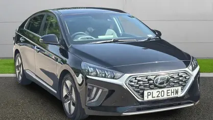 Usado Hyundai Ioniq Premium SE 141 HP (103 kW) 2022 Citadino