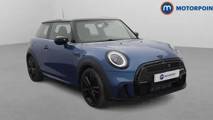 Gebraucht Mini Cooper Hatch 136 PS (100 kW) 2021 Blau Kleinwagen