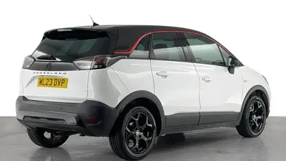 Used Vauxhall Crossland S 110 HP (80 kW) 2023 White SUV