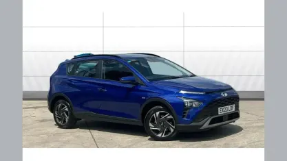 Used Hyundai Bayon SE 101 HP (74 kW) 2023 Blue SUV