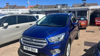 Used Ford Kuga Titanium 120 HP (88 kW) 2017 Blue SUV