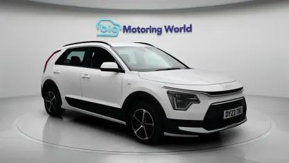 Used Kia Niro 141 HP (103 kW) 2023 White SUV