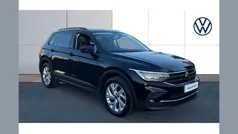 Black Used 2022 VW Tiguan Life SUV | £18,817 (Fair price)