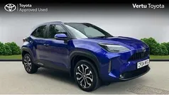 Blue Used 2024 Toyota Yaris Cross Design SUV | £22,923 (Fair price)