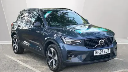 Used Volvo XC40 Plus 197 HP (144 kW) 2025 Blue SUV