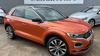 Used VW T-Roc R-line 150 HP (110 kW) 2019 Orange SUV