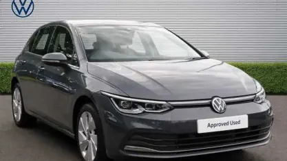Used VW Golf VIII Style 131 HP (96 kW) 2023 Grey Hatchback