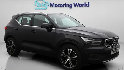 Begagnad Volvo XC40 Inscription 190 HK (139 kW) 2020 SUV
