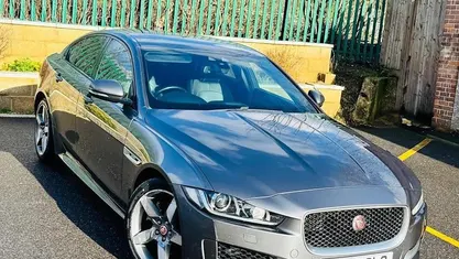Used Jaguar XE R-Sport 179 HP (131 kW) 2019 Sedan