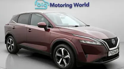 Usado Nissan Qashqai N-Connecta 140 HP (102 kW) 2023 Vermelho SUV