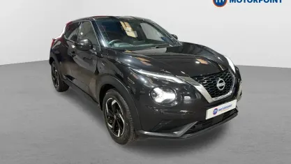 Used Nissan Juke N-Connecta 114 HP (83 kW) 2023 Black SUV