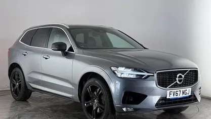 Used Volvo XC60 R-Design 190 HP (139 kW) 2019 SUV